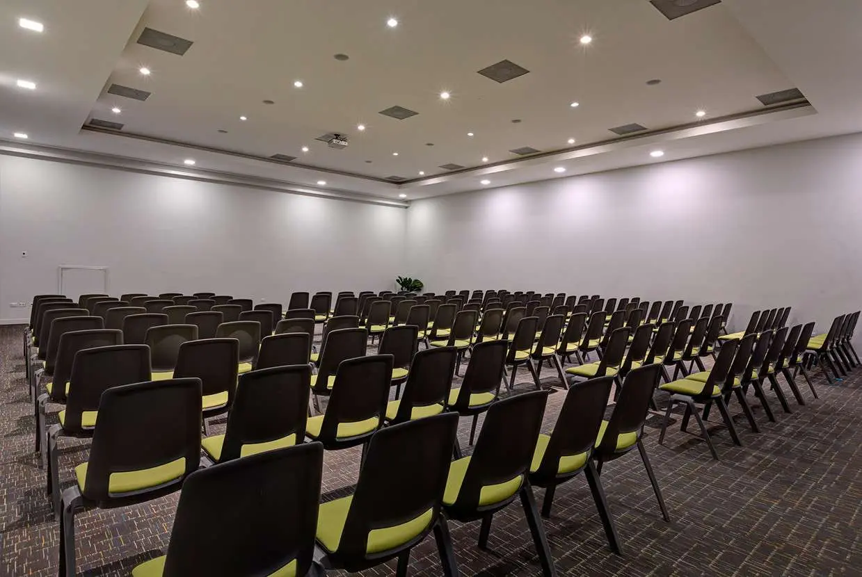 SALÓN ACATENANGO